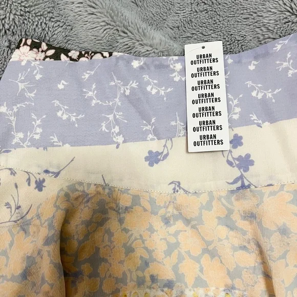 NEW Urban Outfitters Floral Print Ruffled Mini Skirt - Picture 5 of 7